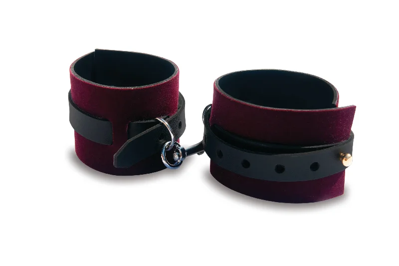 BDSM toy collar specials-Sex and Mischief Enchanted Kit